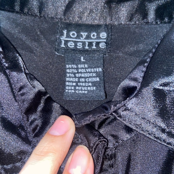 Joyce Leslie Black Satin Button Up Shirt - Picture 3 of 3